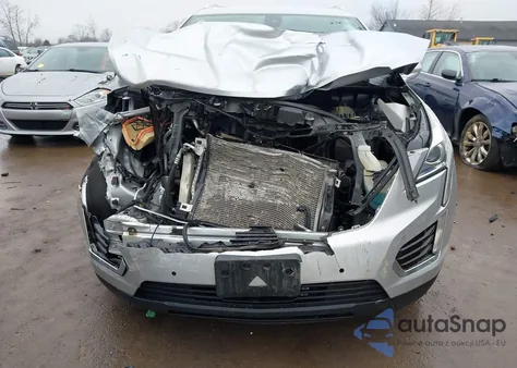 2017 Cadillac Xt5 Luxury z USA, uszkodzony, nr VIN 1GYKNDRS5HZ239793